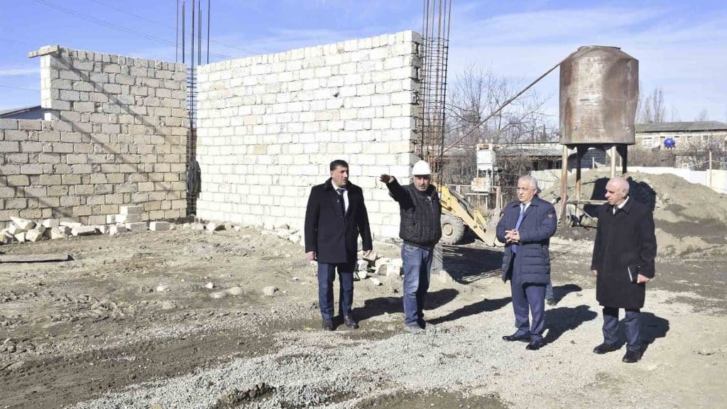 Quba: Pirvahid və Bağbanlıda yeni məktəblərin inşası davam edir