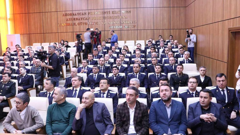 Xaçmaz: rayon prokurorluğunun əməkdaşı “İlin ən yaxşı müstəntiqi” olub