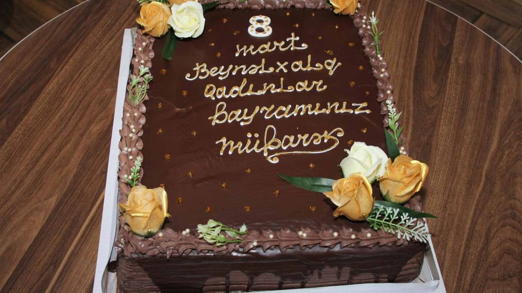 İsmayıllıda şəhidlərimizin doğmaları Qadınlar Günü münasibətilə təbrik ediliblər