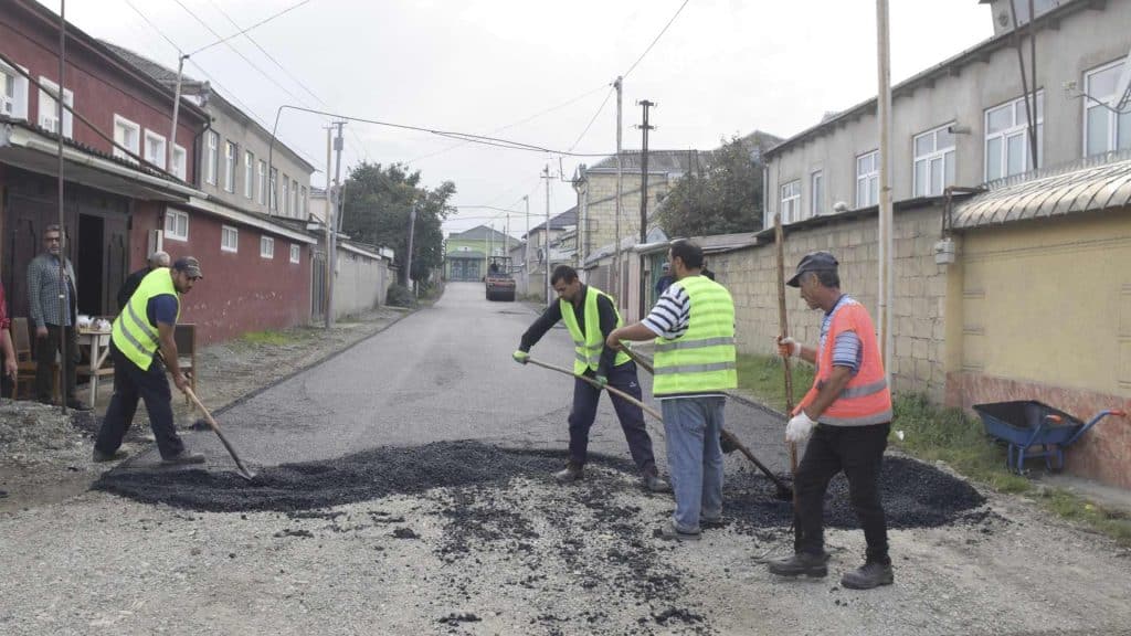 Quba şəhərində genişmiqyaslı təmir işlərinə başlanılıb