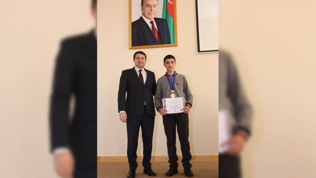 Şimal: olimpiadaçı məktəblilər mükafatlandırılıblar 