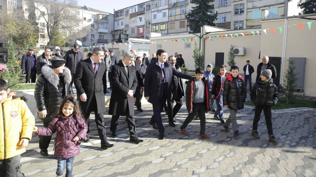 Xaçmaz: Nəriman Nərimanov küçəsində “Abad məhəllə” istifadəyə verilib