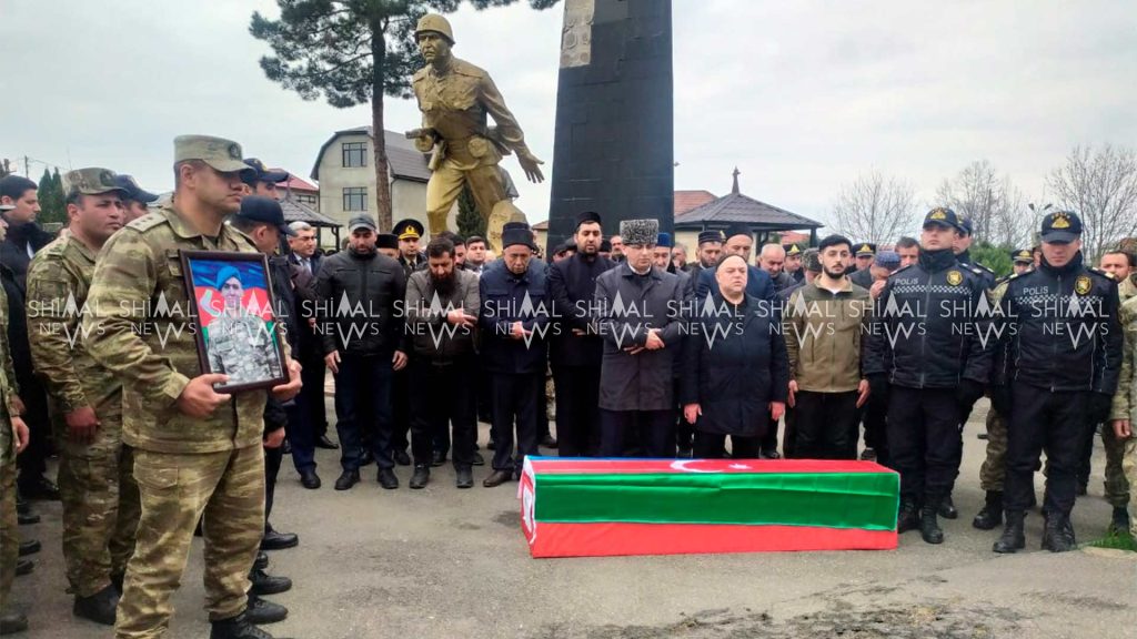 Şəhid Saleh Xələfov ,qubalı şəhid,6 aprel şəhid,2024 şəhid,hərbi qulluqçu şəhid,təlimdə həlak olan əsgər,şəhid,Şəhid Saleh Xələfov dəfn,Şəhid Saleh Xələfov vida,Saleh Xələfov vida merasimi,Saleh Xələfovun nəşi