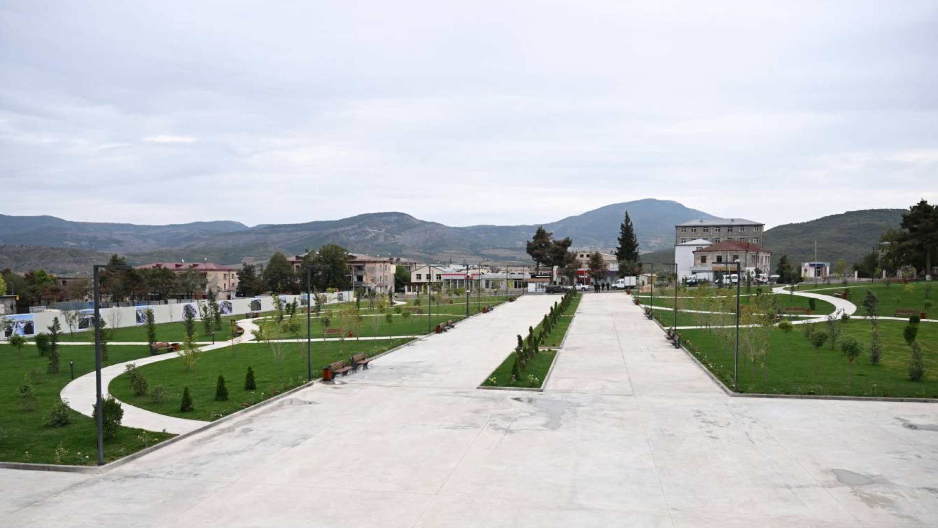 Xankəndidə Qarabağ Universitetinin açılışı olub