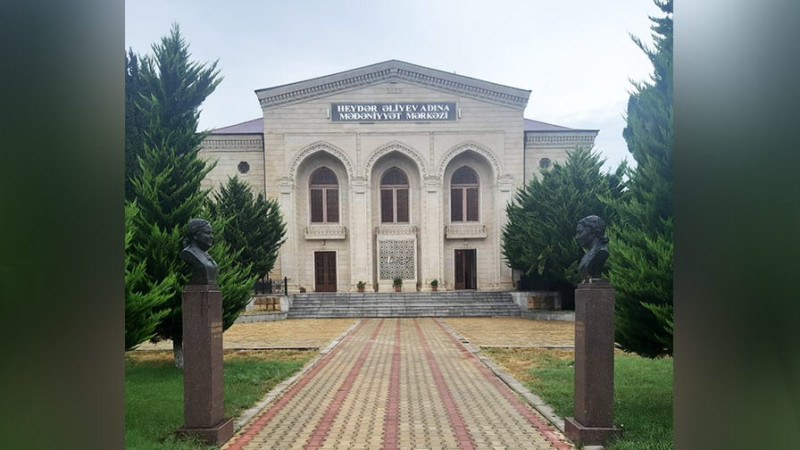 Xaçmaz Xalq Teatrı müsabiqə elan edib