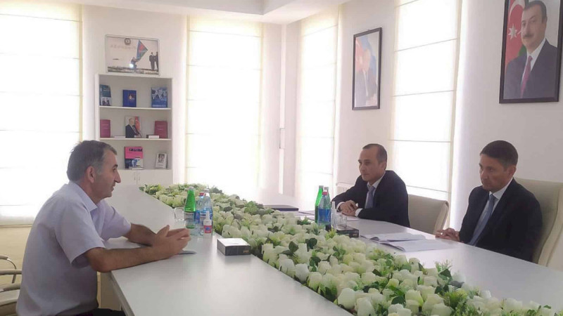 Quba və Qusar rayon sakinləri nazir müavini Anar Kərimovla görüşüblər