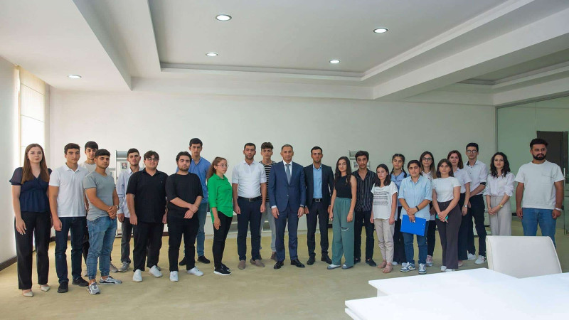 Şimal: Rəqəmsal inkişaf və nəqliyyat naziri Rəşad Nəbiyev gənclərlə görüşüb