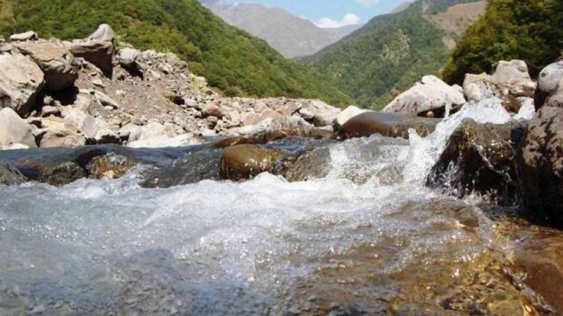 Qusarçayın Kuzun məntəqəsində suyun səviyyəsi artıb