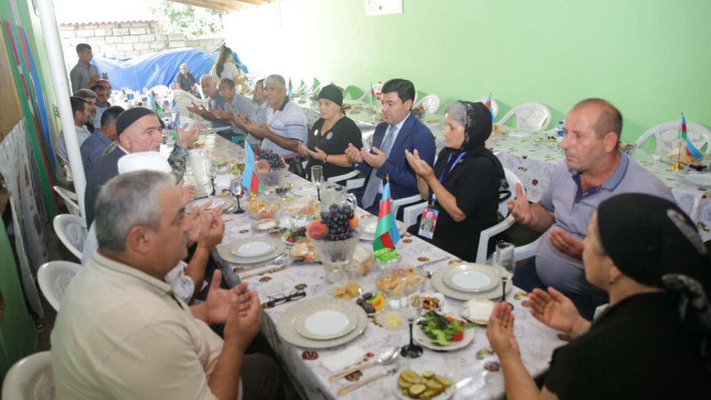 Xaçmaz: icra başçısı şəhid Sərxan Mirzəmmədovun ailəsi ilə görüşüb