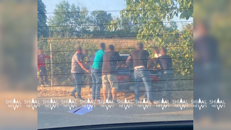 Qubada sürücülər digər hərəkət iştirakçısına kömək ediblər