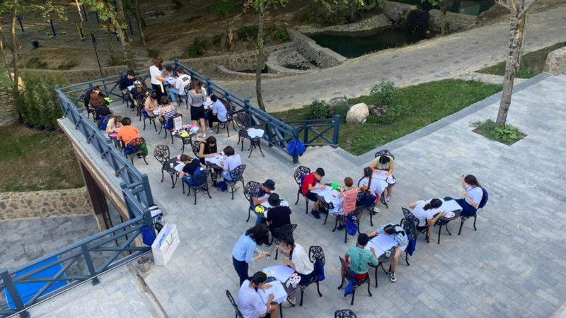 Müxtəlif sığınacaqlardan gənclər Qubada olublar