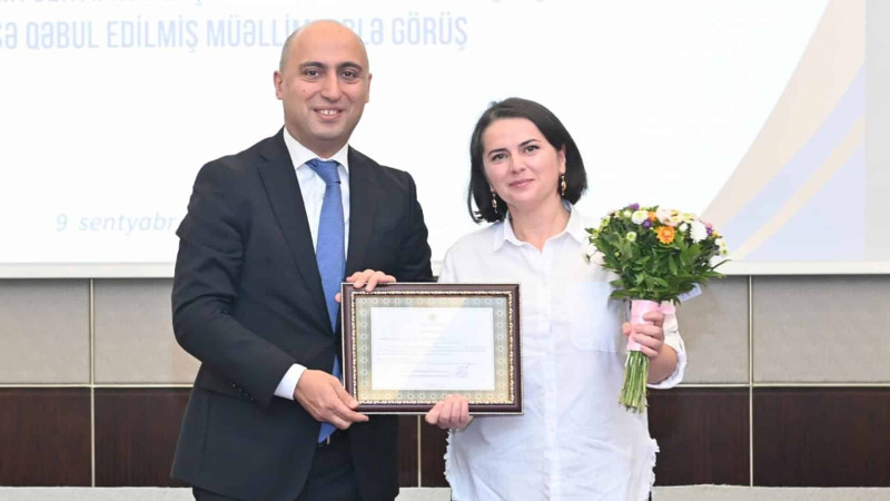 Qusarlı müəllim imtahan və müsahibədə 100 bal toplayıb