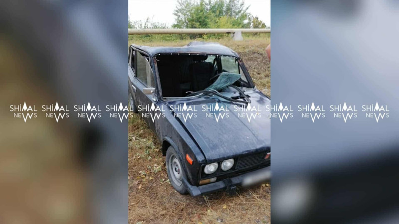 Qubada idarəetmədən çıxan avtomobil aşıb