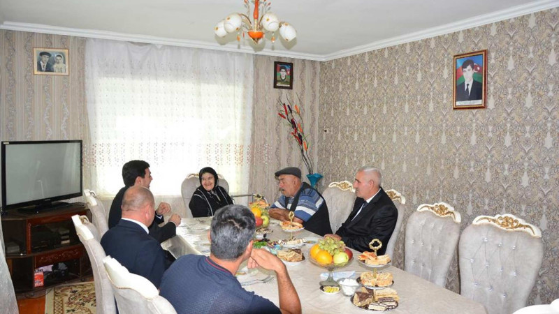 Xaçmaz: icra başçısı Yavər Şahbazovun anasının səhhəti ilə maraqlanıb