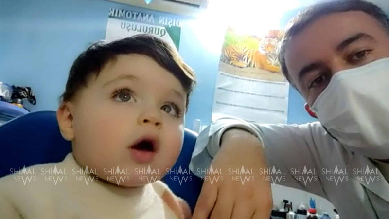 Həkimin yanında dua oxuyan uşağın videosu maraq doğurub - VİDEO