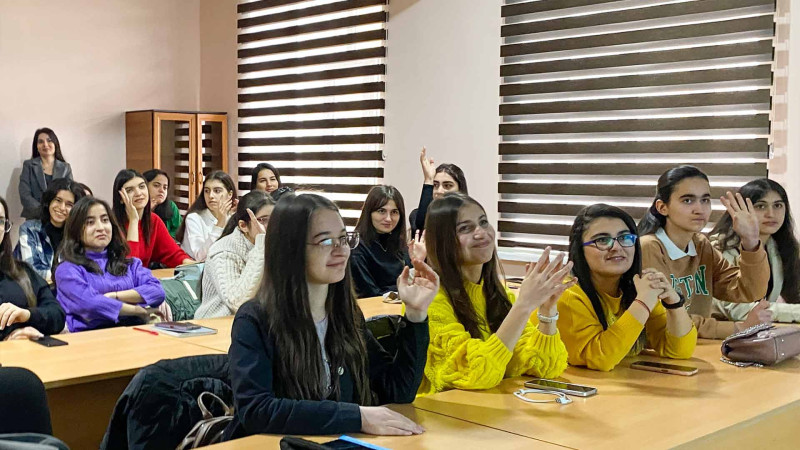 GİKM: gənclər Öz layihəni yaz” təlimində iştirak ediblər
