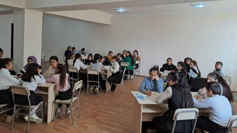 Quba: II Nügədidə məktəblilər biliklərini sınayıblar