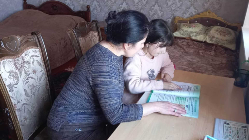 Qusarlı müəllimlər dərs dedikləri şagirdlərini ziyarət ediblər