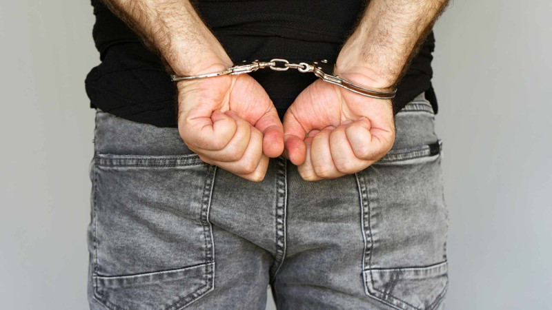 Quba sakini qanunsuz ova görə saxlanılıb
