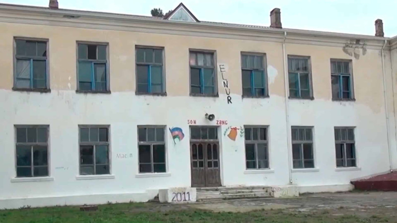 Xaçmaz: 240 şagird bəzi fənlərdən lazımi təhsil ala bilmir
