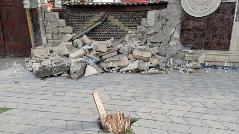 Xaçmazda qəza nəticəsində hasar uçub