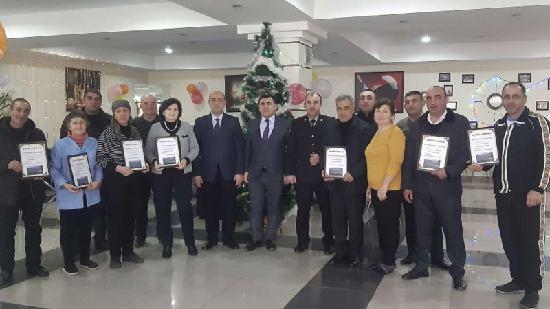 Qusarda idman müəssisəsində əməkdaşlar təltif ediliblər