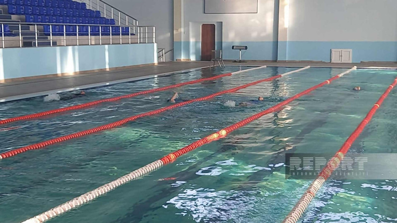 Qusar: ilk dəfə qış ayında üzgüçülük yarışı təşkil edilib