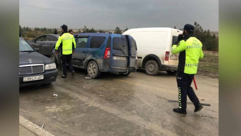 Bakı-Quba yolu: 2 nəfər ölüb, 4 nəfər yaralanıb