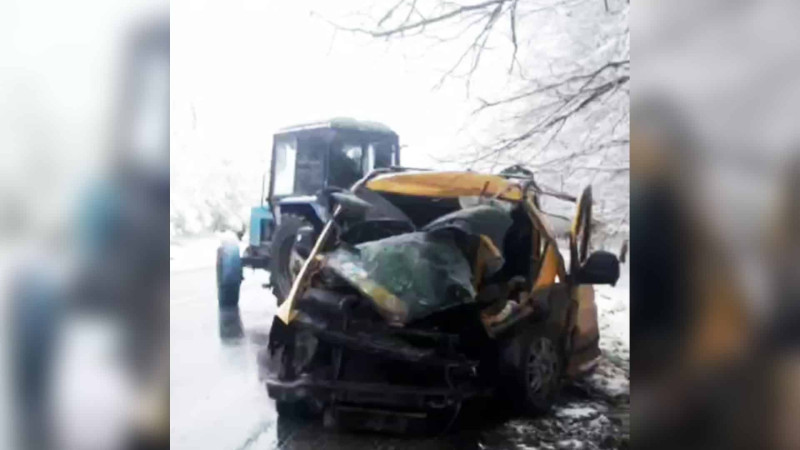 İsmayıllıda miniven ağır qəzaya uğrayıb: xəsarət alanlar var