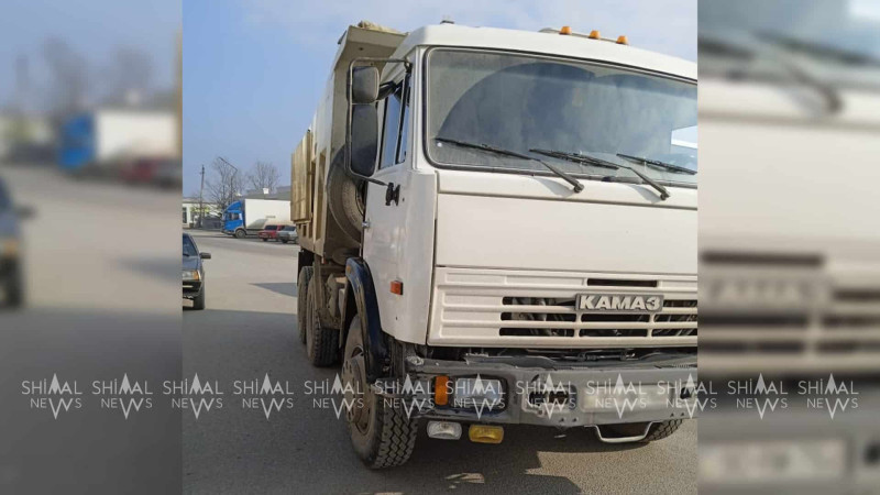 Xudatda “07” və “Kamaz” toqquşub