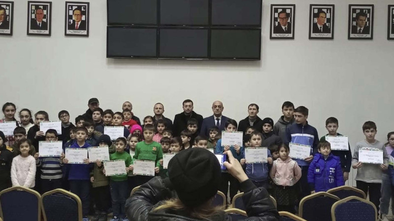 Qusarın gəncləri şahmat yarışında iştirak ediblər