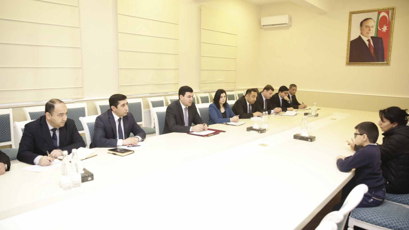 Xaçmaz: Elnur Rzayev sakinləri qəbul edib