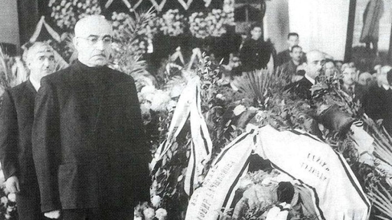 Mircəfər Bağırovun Üzeyir Hacıbəyova olan münasibəti