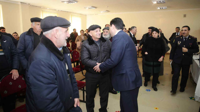 Xaçmaz: icra başçısı səyyar görüş keçirib