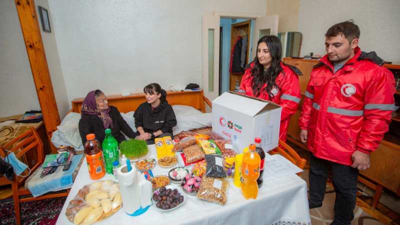 İsmayıllı: Novruz bayramı ərəfəsində sakinlərə humanitar yardım edilib