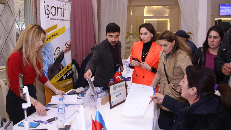 Quba şəhərində əmək yarmarkası keçirilib