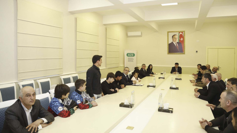 Xaçmazda idmançı və məşqçilərlə görüş keçirilib