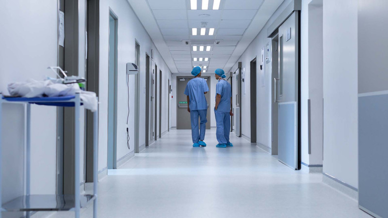 İsmayıllıda qəza: avtomobil aşıb, 2 uşaq xəsarət alıb