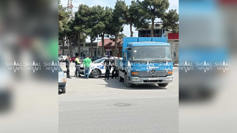 Xaçmazda “Nissan” və “Mercedes” toqquşub