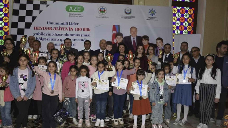 Xaçmaz komandası “Şahmat Turniri”nin birincisi olub