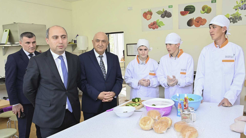 Nazir Emin Əmrullayev Qusara səfər edib