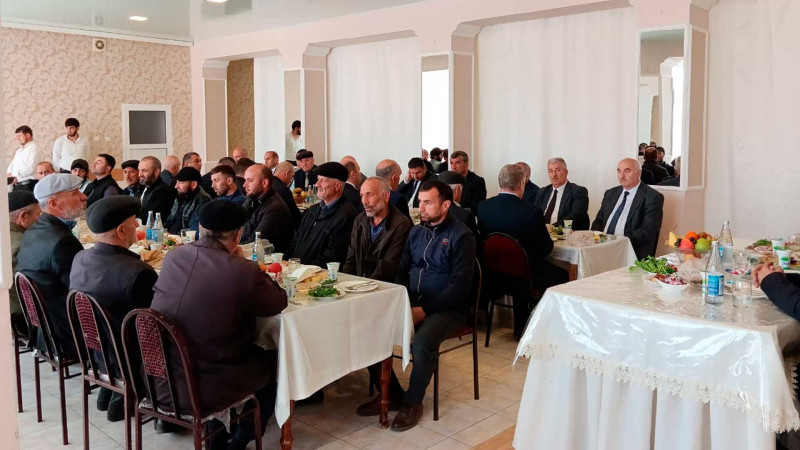 Qusarda bayram süfrəsi açılıb