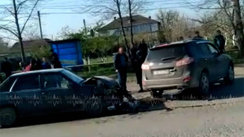 Quba-Xaçmaz yolu: 2 avtomobil toqquşub - VİDEO