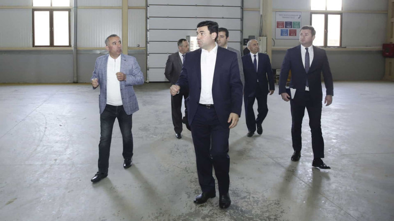 Xaçmaz: icra başçısı “AZNUTS” zavodunda yaradılan şəraitlə tanış olub
