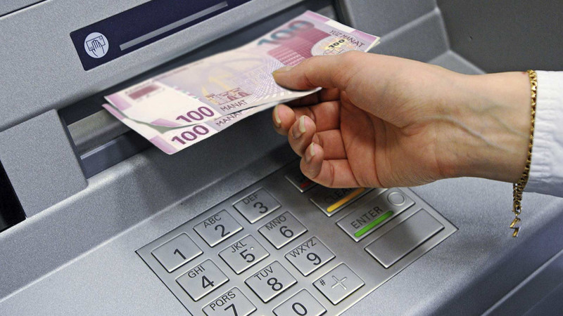 Xaçmaz: pensiyaçılar var, bankomat isə yoxdur