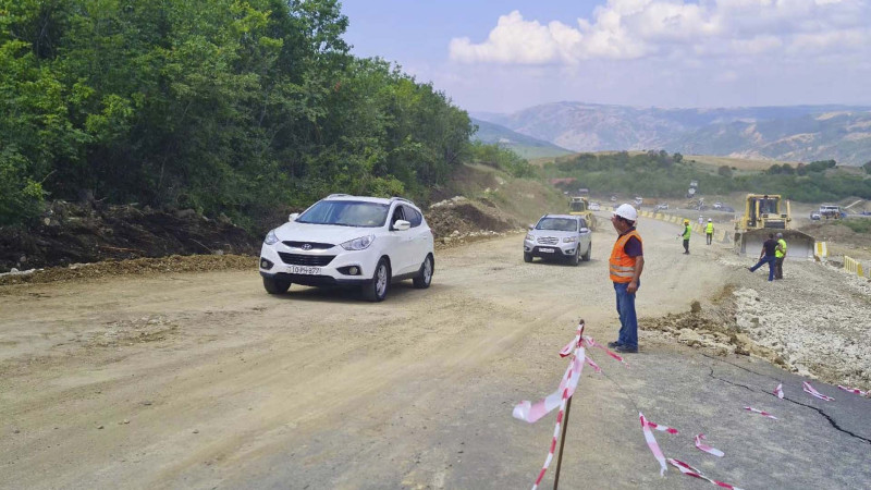 Yollar: Muğanlı-İsmayıllı və əks-istiqamətdə hərəkət tam bərpa olunub