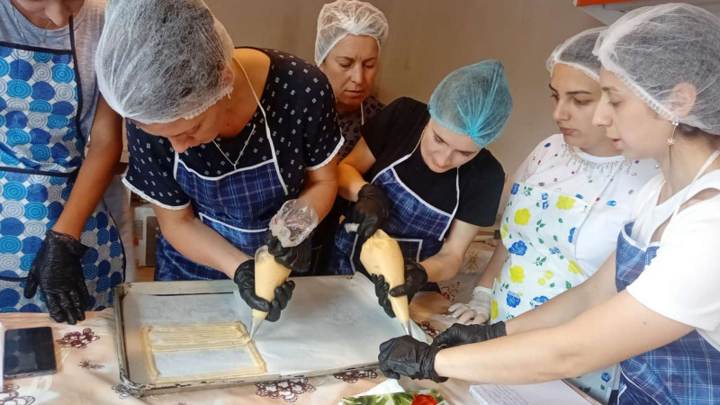 Qusar: qadınlar üçün qənnadıçı kursu start alıb