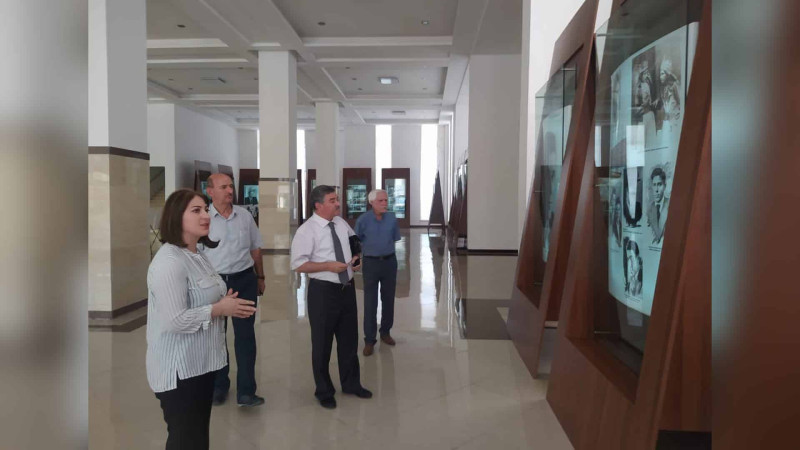 Qubada ziyalılar H.Əliyev Mərkəzini ziyarət ediblər