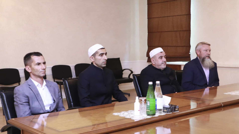 Mübariz Qurbanlı İsmayıllıda vətəndaşları qəbul edib