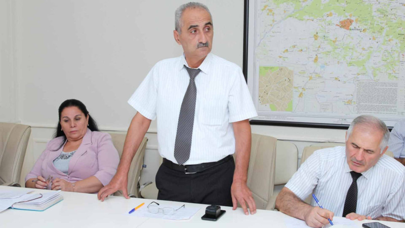 İsmayıllı: icra başçısı sakinləri narahat edən məsələləri dinləyib
